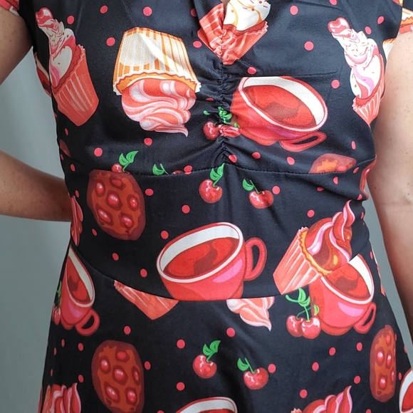 Cupcake hot cocoa retro style holiday Christmas dress - Picture 3 of 10